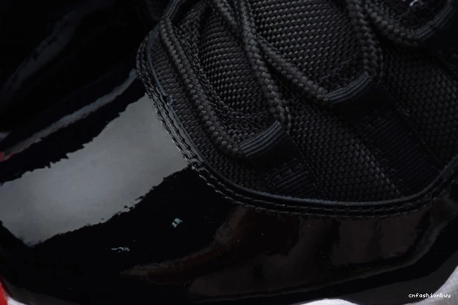 Jordan (2012) Retro Air 11 Bred 378037-010 0710